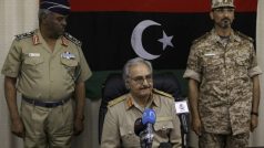 Odpadlický libyjský generál Chalífa Haftar