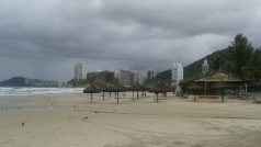 Pláž hotelu Casa Grande v Guarujá