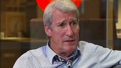 Odcházející moderátor pořadu BBC Newsnight Jeremy Paxman