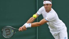 Český tenista Jiří Veselý po vítězství nad Francouzem Mounfilsem postoupil do 3. kola Wimbledonu