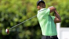 Tigeru Woodsovi se první kolo v Quicken Loans nepovedlo