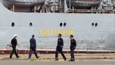 Ruští námořníci dorazili do francouzského přístavu Saint-Nazaire