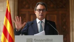 Šéf katalánské vlády Artur Mas na tiskové konferenci v Barceloně