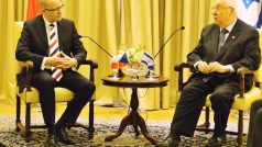 Premiér Bohuslav Sobotka jedanl v Jeruzalémě s izraelským prezidentem Reuvenem Rivlinem
