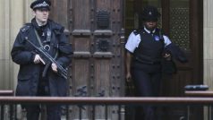 Na půdě Dolní sněmovny se dnes projednával nový protiteroristický zákon, který připravila britská vláda
