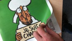 První stovka výtisků časopisu Charlie Hebdo dorazila do Česka