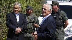 Chilský exprezident Sebastián Piñera (vlevo) a jeho kolumbijský kolega Andrés Pastrana