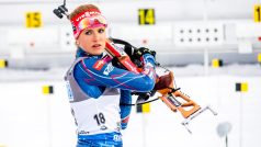 Gabriela Soukalová předvedla parádní stíhací jízdu a z 18. místa se posunula na 5. příčku