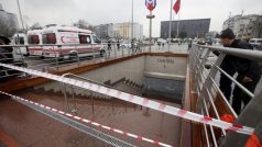 Na několika místech v Turecku vypadl proud, bez elektřiny je i Istanbul, nejezdí tam tramvaje ani metro