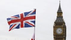 Výsledky britských parlamentních voleb budou známy 7. května