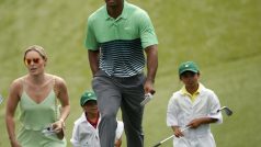 Do Augusty, kde začíná první golfový major sezony Masters , přijel Tiger Woods se svými dětmi a přítelkyní Lindsey Vonnovou