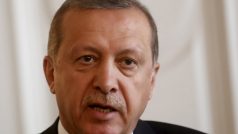 Turecký prezident Erdogan otevřeně podporuje vládní AKP, které léta předsedal