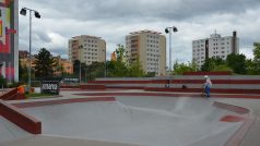 Skatepark, koleběžky si lze půjčit