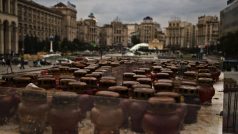 Svíčky za mrtvé z konfliktu na Majdanu