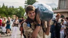 Skauti odletěli na jamboree do Japonska z letiště Praha-Kbely