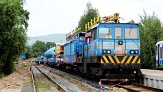 Oprava železniční trati