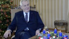 Prezident Miloš Zeman pronesl ze zámku v Lánech své vánoční poselství