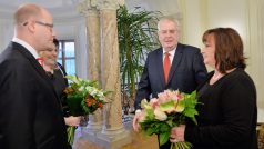 Prezident Miloš Zeman s manželkou Ivanou a premiér Bohuslav Sobotka s manželkou Olgou na zámku v Lánech