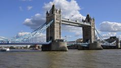 Most Tower Bridge, Londýn, řeka Temže