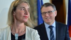 Ministr zahraničí Lubomír Zaorálek jednal v Praze s šéfkou diplomacie EU Federikou Mogheriniovou