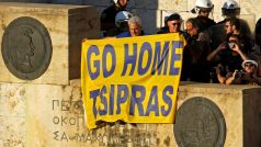 Tisíce Řeků v Aténách protestovaly proti vládě premiéra Tsiprase