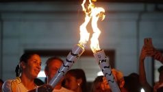 Olympijské pochodně už jsou v Riu, stále však nen jasné, kdo při slavnostním ceremoniálu zažhne oheň