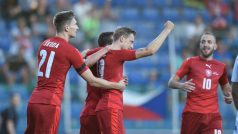 Ladislav Krejčí se raduje ze vstřelené branky v přípravném zápase proti Arménii