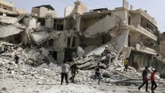 Syrské Aleppo opět terčem bombardování. Vojenské letouny intenzivně útočily na povstalecké části města
