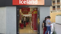 Britský řetězec supermarketů Iceland v Praze Malešicích