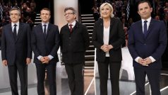 Francouzští prezidentští kandidáti: Francois Fillon, Emanuel Macron, Jean-Luc Mélenchon, Marine Le Penová a Benoit Hamon