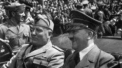 Benito Mussolini a Adolf Hitler v Mnichově v roce 1940