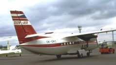 Letoun Turbolet v barvách Slov-Airu (ilustrační obrázek)