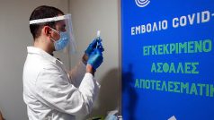 Očkování proti covidu-19 v Řecku