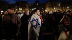 Množství nepřátelských útoků proti židům ve Francii neklesá