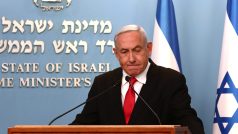 Šíření nákazy koronavirem postihlo Izrael v době, kdy má premiér Netanjahu problémy s justicí.