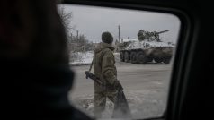 Ukrajinští vojáci (soldiers patrol the area as the war between Russia and Ukraine continues in Kupyansk, Kharkiv, Ukraine on November 21, 2023