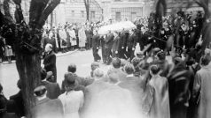 Pohřeb Jana Opletala 15. listopadu 1939