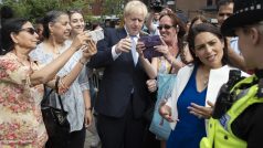 Boris Johnson v Birminghamu