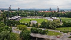 Všesportovní stadion neboli &quot;lízátka&quot;