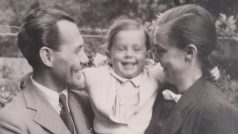 Anna Grušová na snímku se svými rodiči