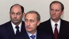 Vladimir Putin na fotografii z října 1999, tehdy byl ruským premiérem