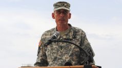 Americký generál ve výslužbě Gary Volesky na archivním snímku z roku 2014