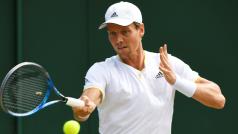 Tomáš Berdych při zápase třetího kola Wimbledonu