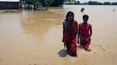 V sousedním Bangladéši dosahuje 18 velkých řek nebezpečně vysoké hladiny.
