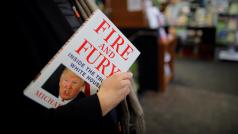 Kniha o americkém prezidentovi Donaldu Trumpovi od novináře Michaela Wolffa