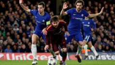Fotbalisté Chelsea remizovali v úvodním osmifinále Ligy mistrů s Barcelonou 1:1
