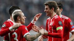 Fotbalisté Bayernu po dvou výhrách postoupili do čtvrtfinále Ligy mistrů