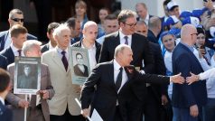 Vladimir Putin během akce Nesmrtelný pluk