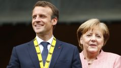 Francouzský prezident Emmanuel Macron dostal Cenu Karla Velikého za zásluhy o Evropu