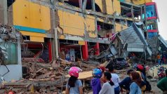 Zemětřesení zasáhlo ve městě Palu i obchodní středisko